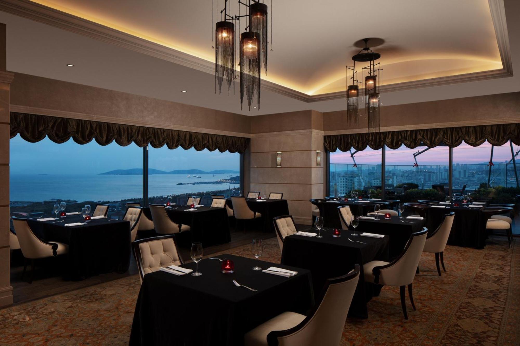 Istanbul Marriott Hotel Pendik Exterior photo