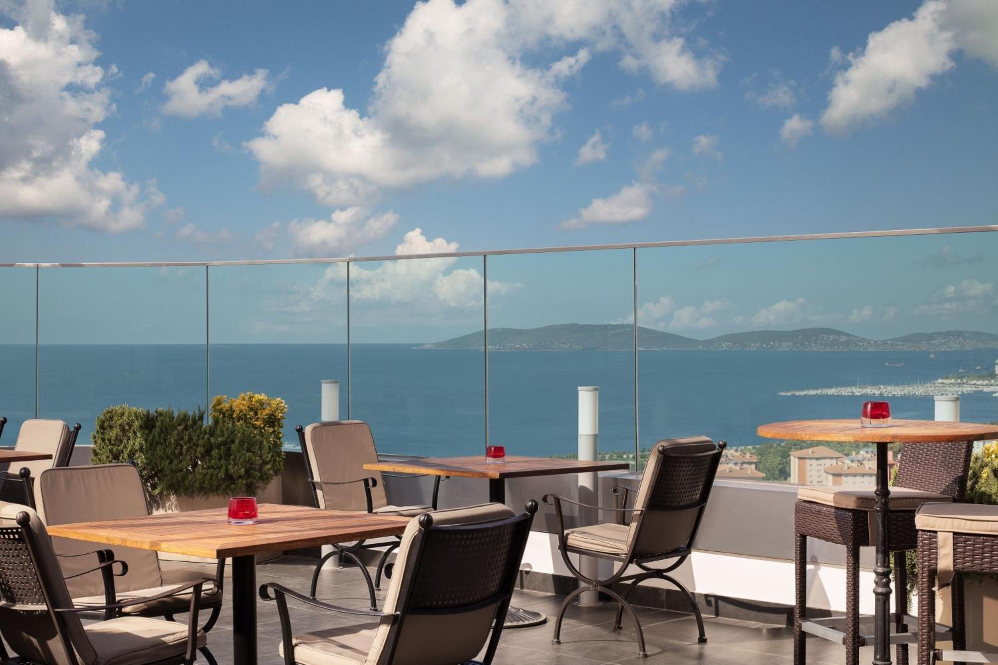 Istanbul Marriott Hotel Pendik Exterior photo