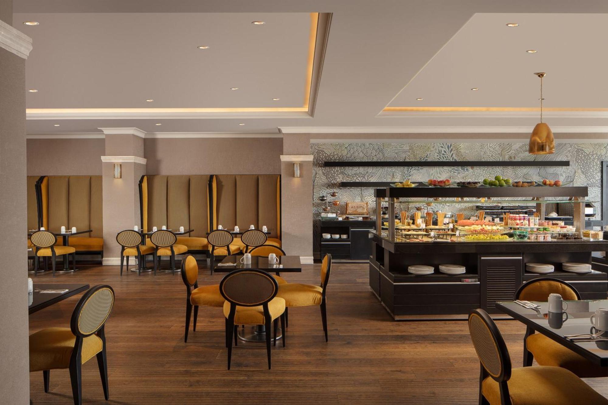 Istanbul Marriott Hotel Pendik Exterior photo
