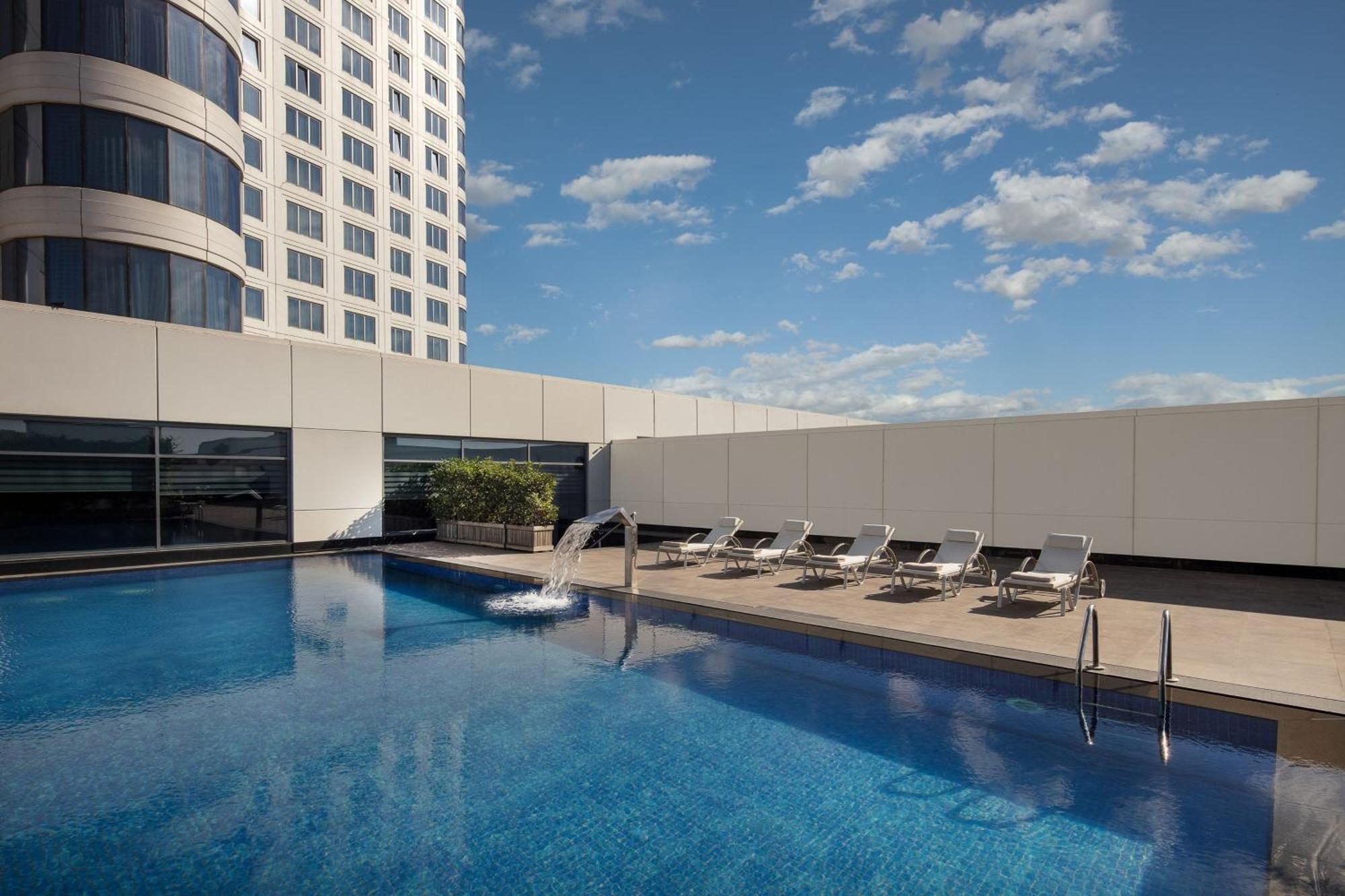 Istanbul Marriott Hotel Pendik Exterior photo